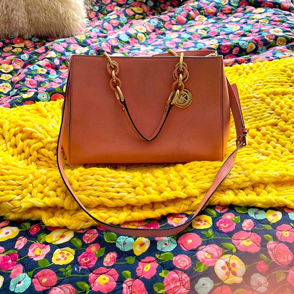 Michael Kors purse